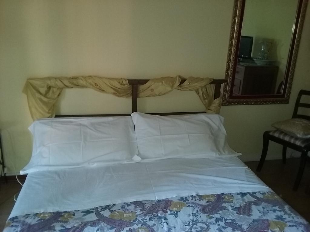 Casa Virgilio Bed & Breakfast Fosdinovo Room photo